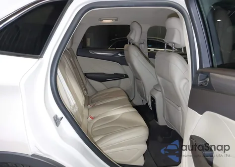 2018 Lincoln Mkc Premier z USA, uszkodzony, nr VIN 5LMCJ1D93JUL00210